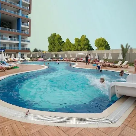2 Bedroom Flat In Location In * 알란야