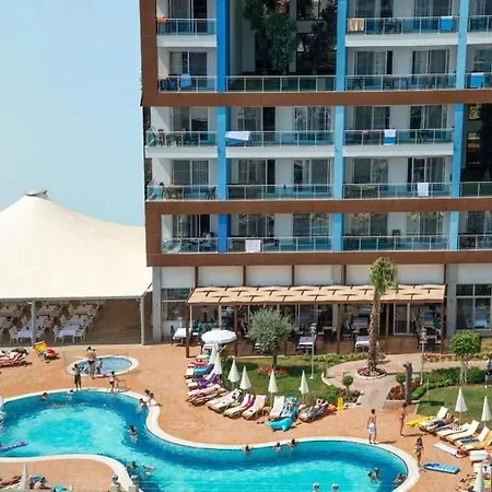 2 Bedroom Flat In Location In Apartament *